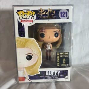 Buffy the Vampire Slayer - Injured Buffy Funko **BOX DAMAGE**